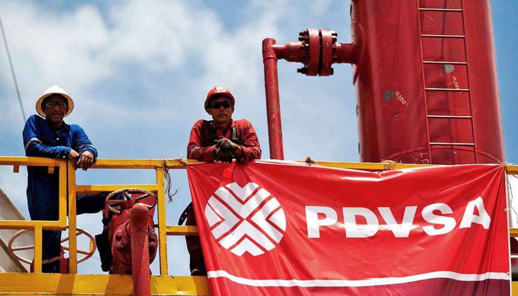 1.	El desplome de la industria petrolera impactó los ingresos de Venezuela. Foto archivo