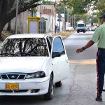 Efectivos de Polinaguanagua extorsionan a comerciantes