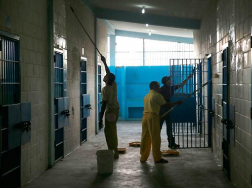 Ley de endeudamiento sostendrá obras en el 2011