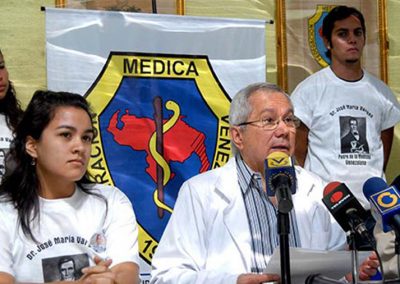 Médicos plantean al Gobierno mesa de diálogo