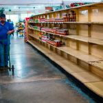 Larenses sufren la grave crisis de alimentos: viacrucis de la escasez