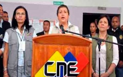 Exigen al CNE ordenar el retiro de publicidad electoral de los organismos públicos