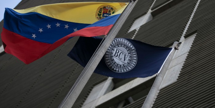 Un fallo otorga a Maduro todo el control sobre el Banco Central de Venezuela