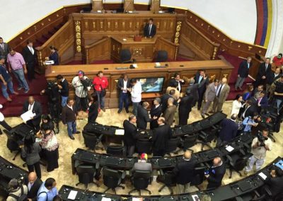 AN convoca referendo nacional para aprobar o rechazar la ANC y la permanencia de Maduro en la presidencia