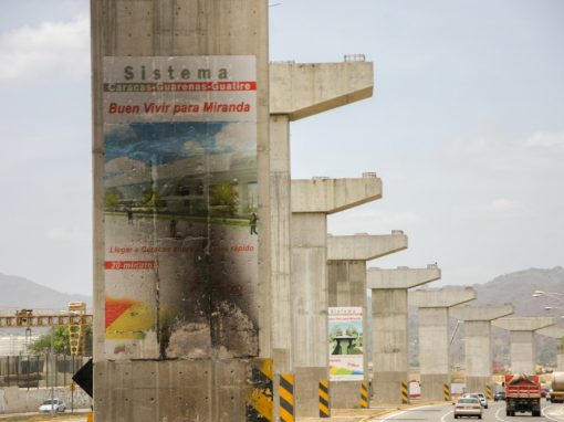 Retraso y sobrecosto acumulan 12 importantes obras del Ministerio de Transporte