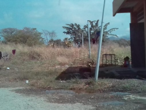 Más de 100 familias refugiadas esperan por viviendas en Carabobo
