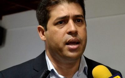 Ex gobernador Luis Acuña es investigado por 43 obras inconclusas