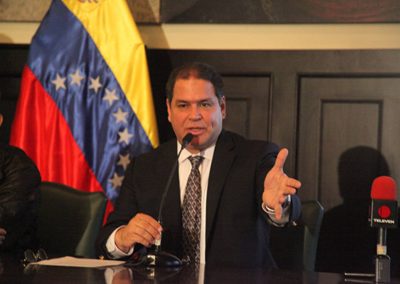 Luis Florido;“Para que Venezuela se retire de la OEA, hay que reformar la Constitución”