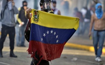 Venezuela must allow peaceful protests and investigate killing of demonstrators, say UN experts