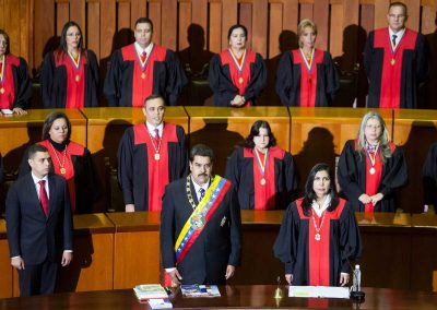 Gobierno venezolano se vuelve contra funcionarios opositores en ola de arrestos