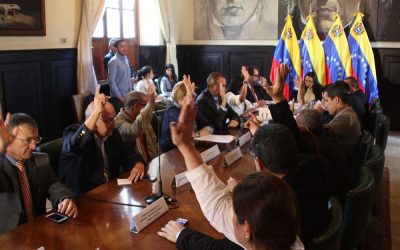 Comisión Delegada propone crear plan para atacar escasez del bolívar