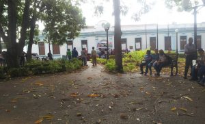 Alcaldía del Municipio Barinas continuada sitiada por chavistas