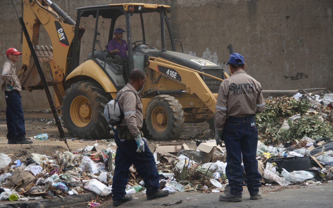 En Ciudad Guayana sobra la basura pero falta el agua