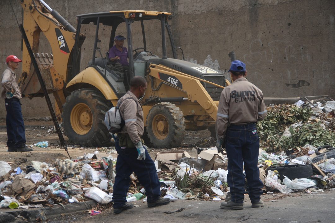 En Ciudad Guayana sobra la basura pero falta el agua