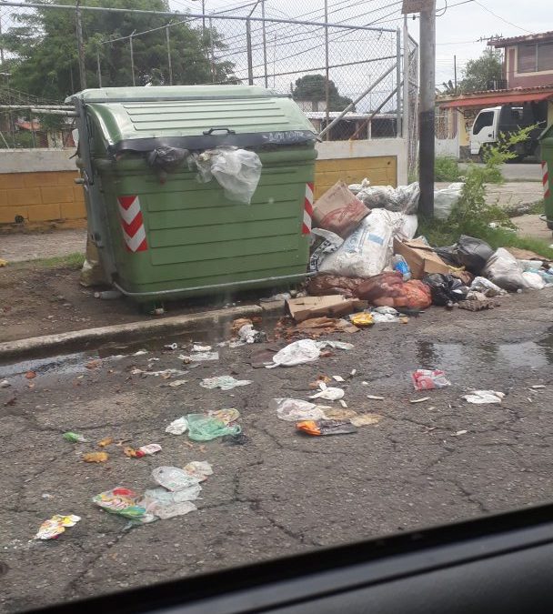 La basura como arma política agudizó el problema en Barinas