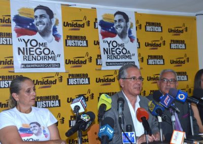 Exigen traslado inmediato del diputado Juan Requesens a centro de salud