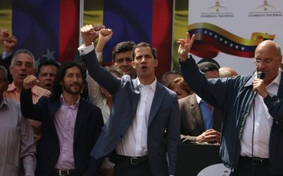 Juan Guaidó se apega a la constitución y asume competencias de la encargaduría de la Presidencia de la República