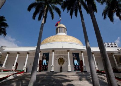 Simpatizantes del PSUV agredieron y asaltaron a diputados al salir de la AN