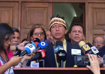Diputado Guzamana: se presume que son 25 los indígenas muertos a mano de la represión