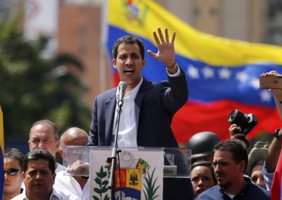 Más de 50 países reconocen a Juan Guaidó como presidente encargado de Venezuela