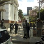 GNB impide entrada de la prensa al Palacio Federal Legislativo