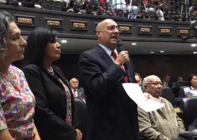 Diputado Dávila denunció la muerte de un joven en Mérida mientras esperaba para surtir gasolina