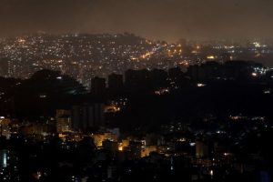 Transparencia Venezuela presenta sus dudas sobre nuevo endeudamiento para el sector eléctrico