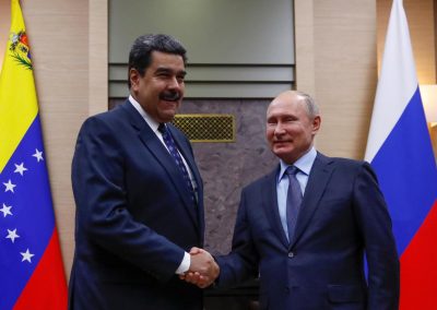 Se derrumba producción petrolera venezolana pese a milmillonarios acuerdos con Rusia