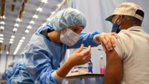 Transparencia Venezuela crea conciencia ante comercio ilícito de vacunas