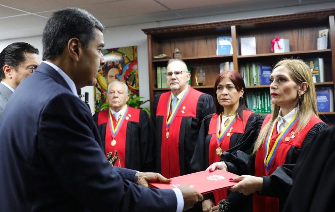 Una vez la Sala Electoral del TSJ se declaró incapaz de totalizar los votos de una elección